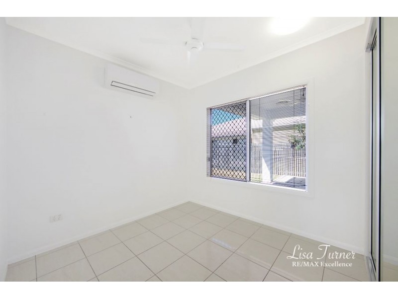 57 Beach Oak Drive, Mount Low QLD 4818