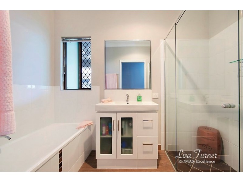 16 Madonis Way, Burdell QLD 4818