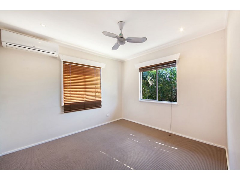 562 Ross River Road, Cranbrook QLD 4814