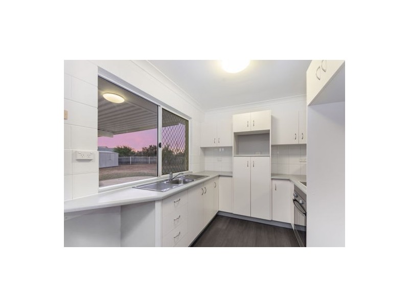 10 Pearl Court, Deeragun QLD 4818