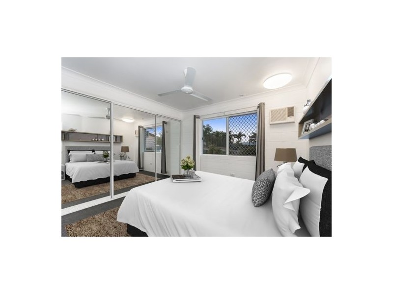 10 Pearl Court, Deeragun QLD 4818