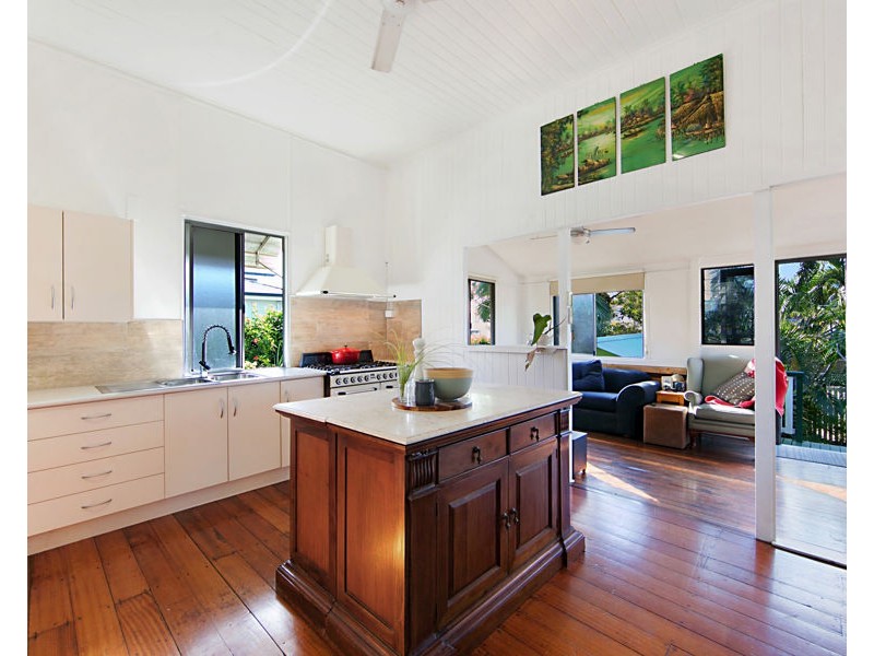 4 Virgil Street, Hyde Park QLD 4812