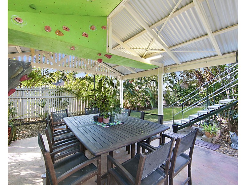 4 Virgil Street, Hyde Park QLD 4812