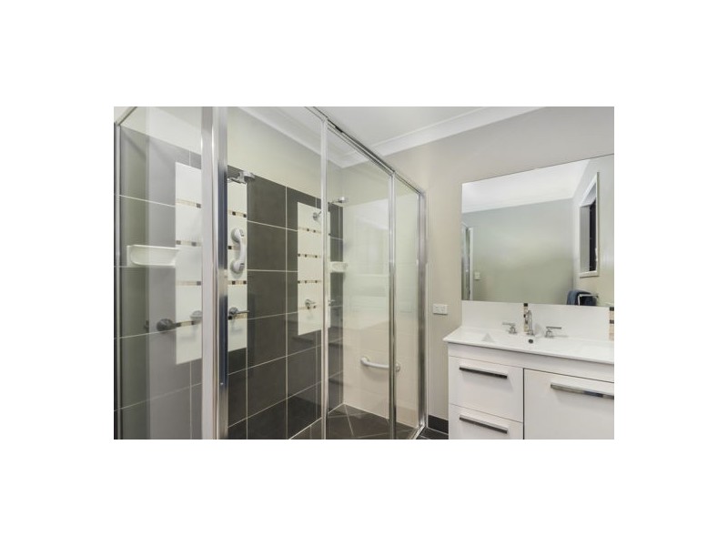 5 Kenwick Place, Kirwan QLD 4817