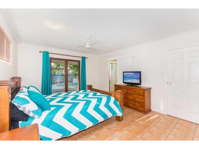 2 Jacob Court, Bushland Beach QLD 4818