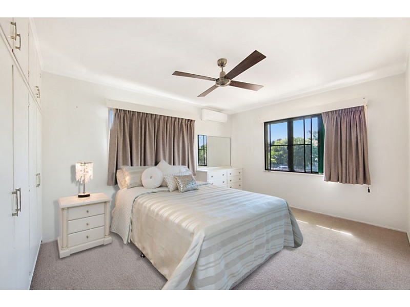 13 Wackett Street, Pallarenda QLD 4810