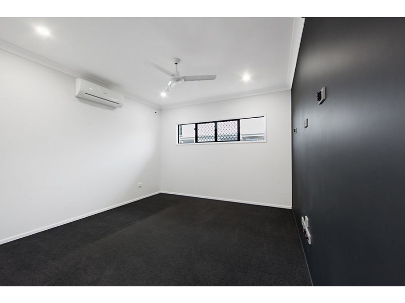 13 Eloise Street, Mount Low QLD 4818