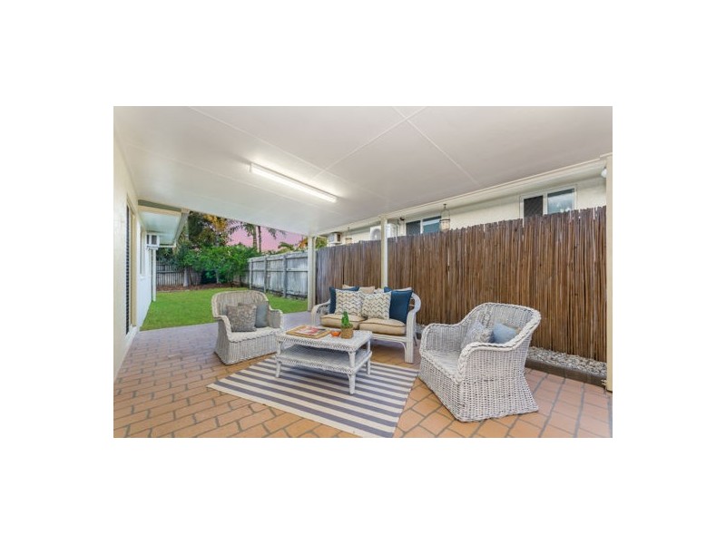 56 Estuary Parade, Douglas QLD 4814