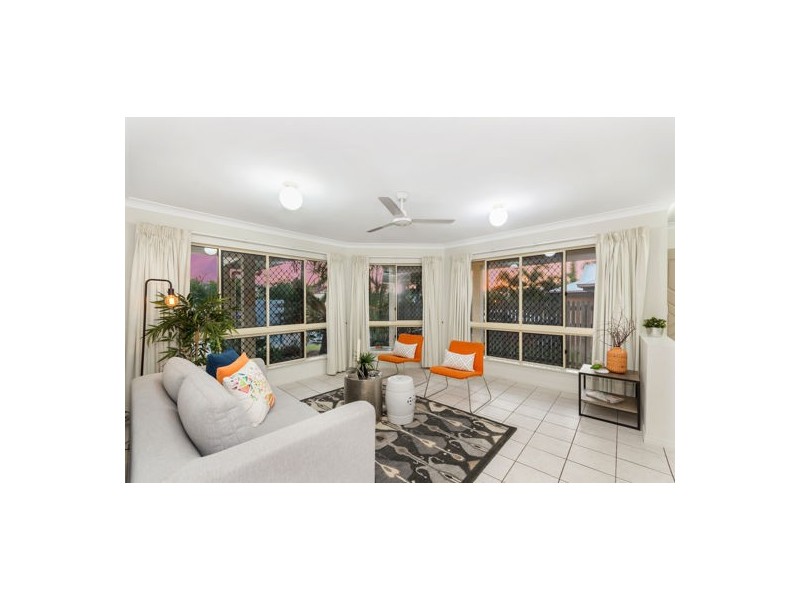 56 Estuary Parade, Douglas QLD 4814