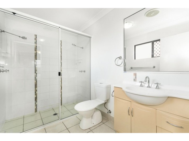 28 Eungella Court, Bushland Beach QLD 4818