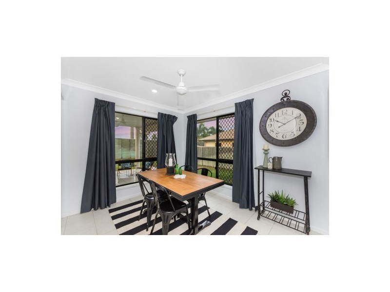 61 Klewarra Boulevard, Douglas QLD 4814