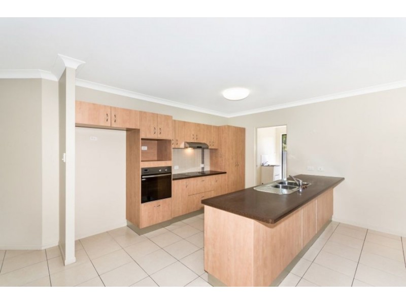 11 Bronte Court, Bushland Beach QLD 4818