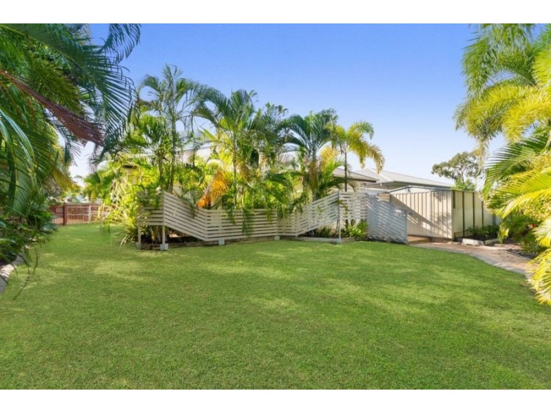 17 Woodwark Drive, Bushland Beach QLD 4818