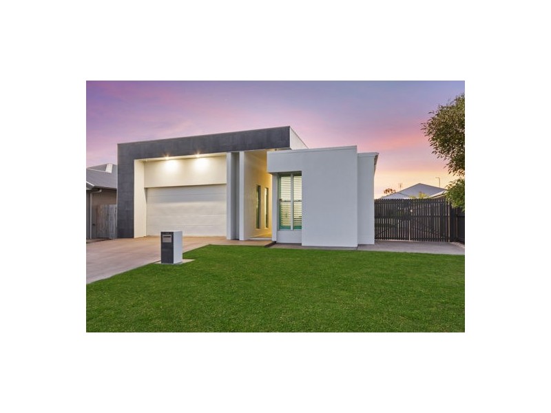 18 Huntswood Court, Kirwan QLD 4817