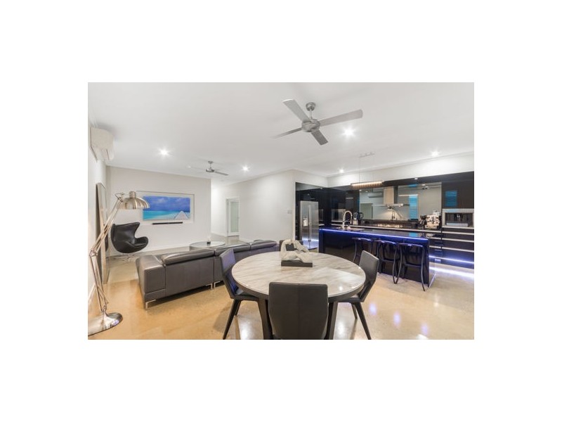 18 Huntswood Court, Kirwan QLD 4817