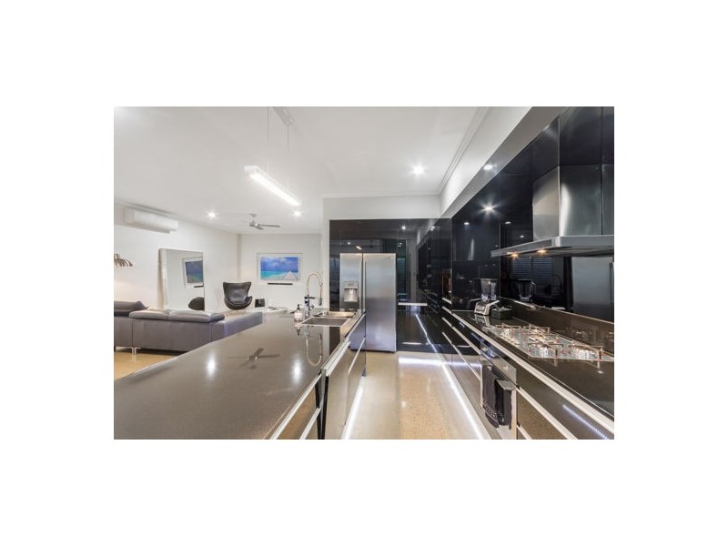 18 Huntswood Court, Kirwan QLD 4817