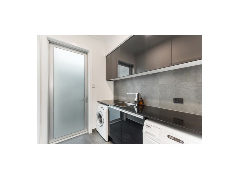 18 Huntswood Court, Kirwan QLD 4817