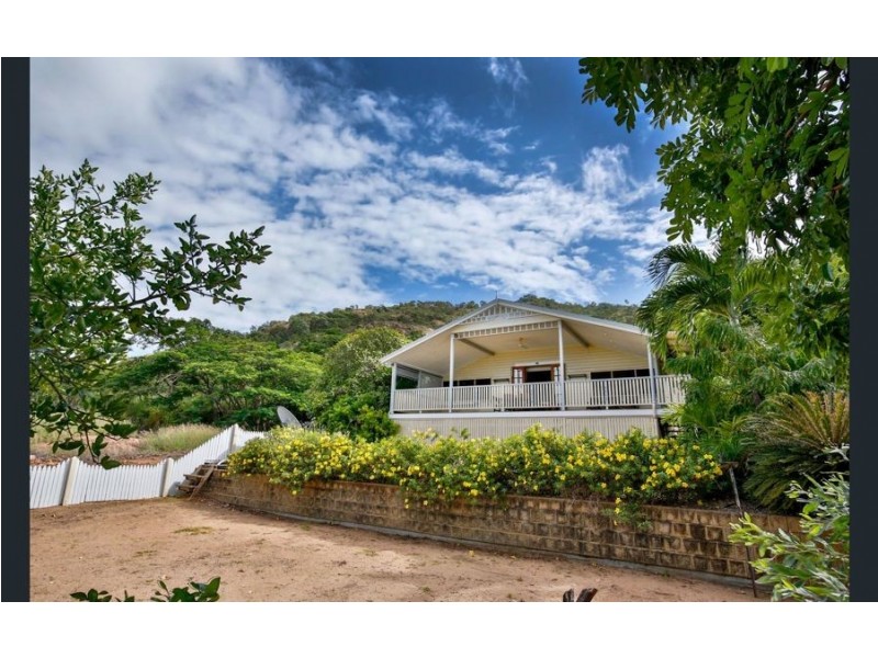 12 Scully Street, West End QLD 4810