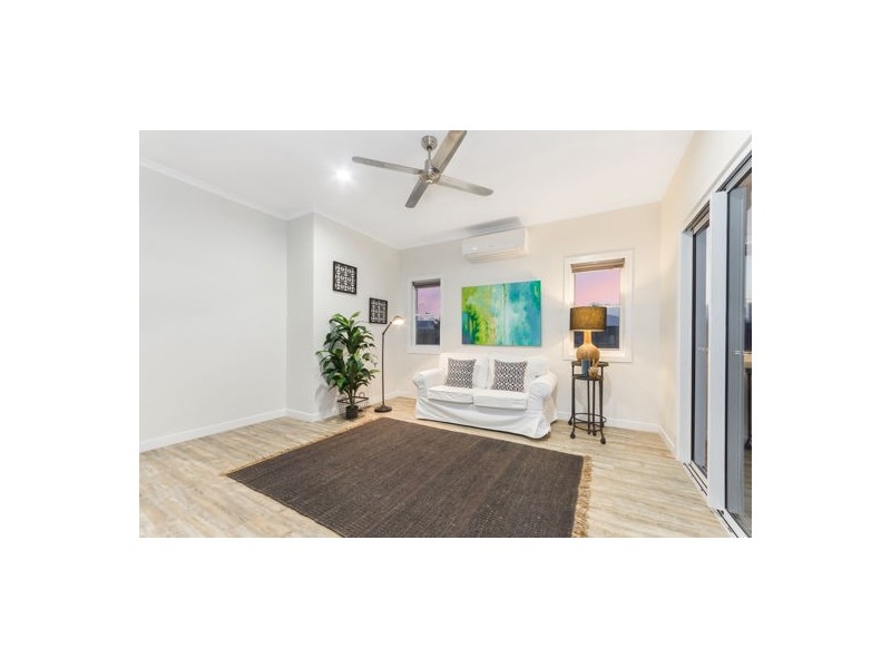 21 Speargrass Parade, Mount Low QLD 4818