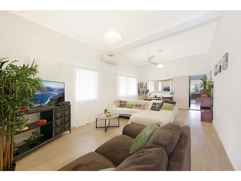 12 Sixth Avenue, South Townsville QLD 4810