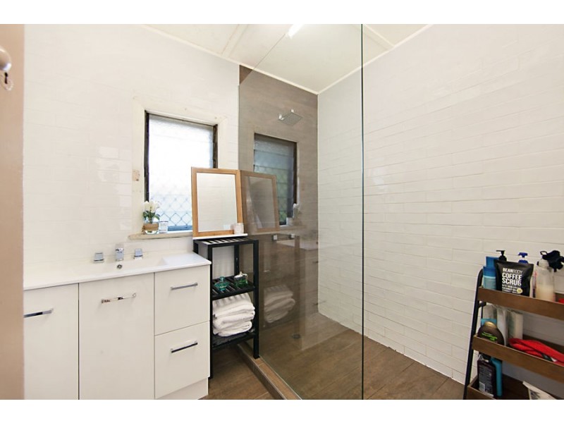 12 Sixth Avenue, South Townsville QLD 4810