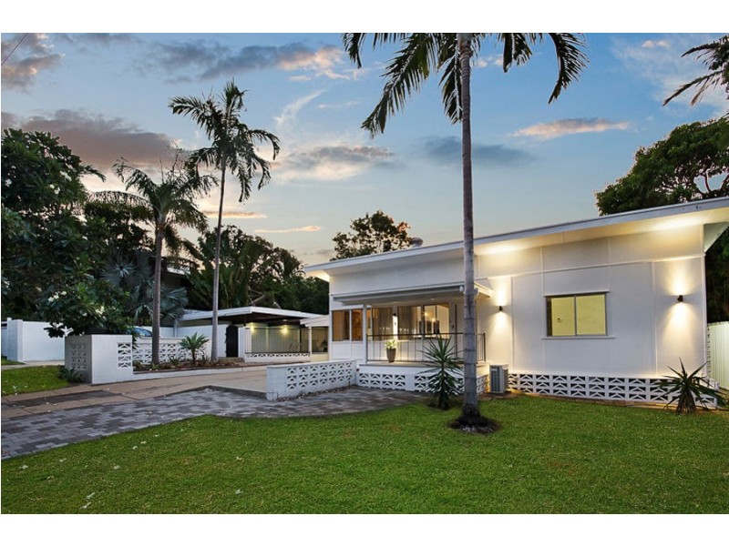 16 Stuart Street, North Ward QLD 4810