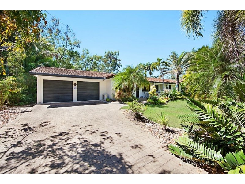 14 Kurrajong Court, Bushland Beach QLD 4818