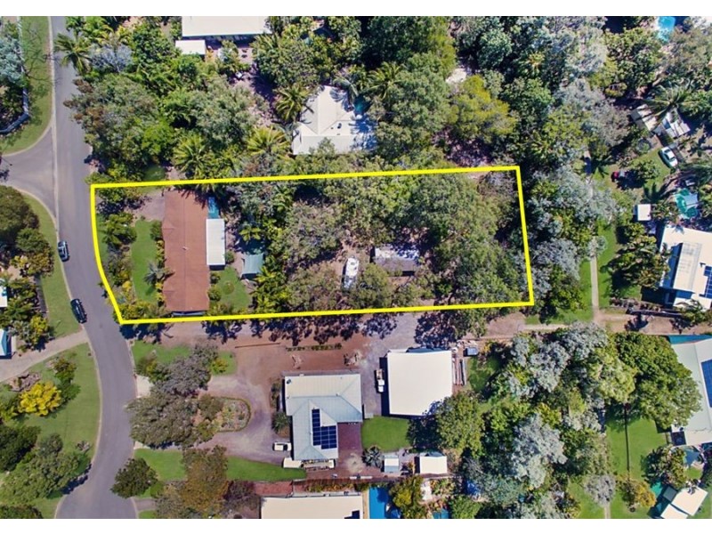 14 Kurrajong Court, Bushland Beach QLD 4818