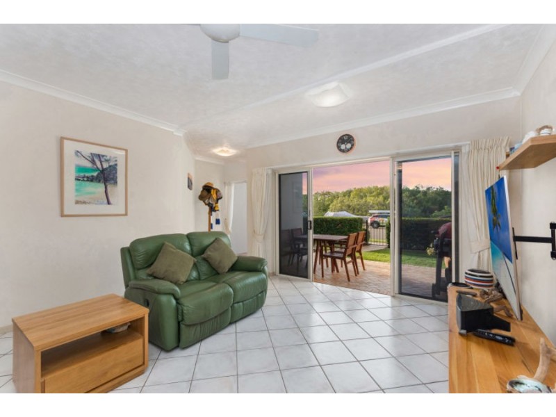 4/100 The Esplanade, Belgian Gardens QLD 4810