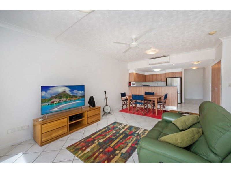 4/100 The Esplanade, Belgian Gardens QLD 4810