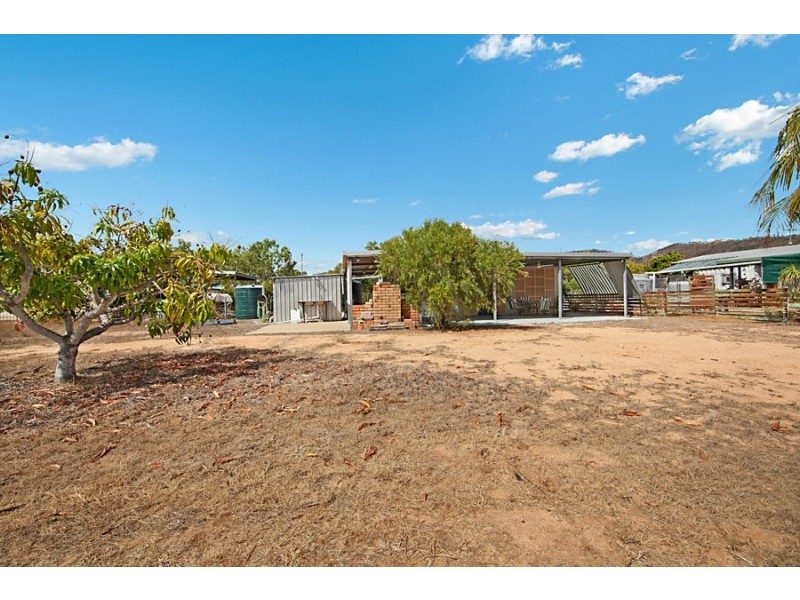 90 Lyons Crescent, Nome QLD 4816