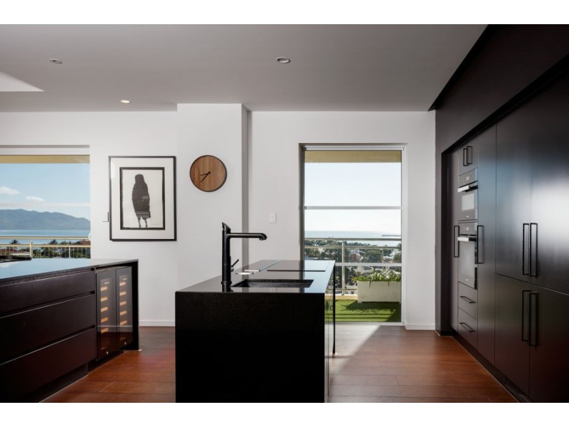 604/53 Gregory Street, North Ward QLD 4810