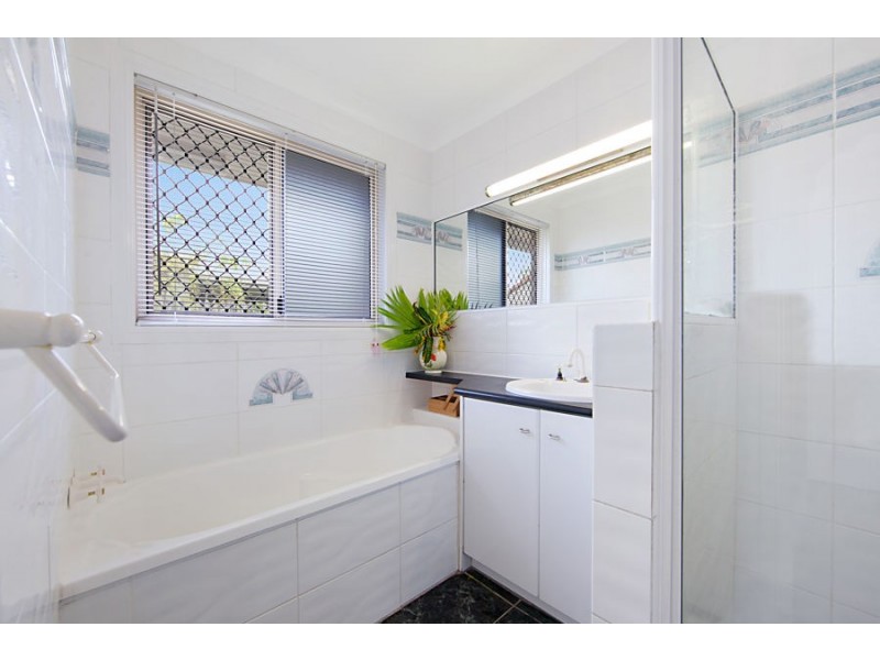 40 Eureka Crescent, Kirwan QLD 4817