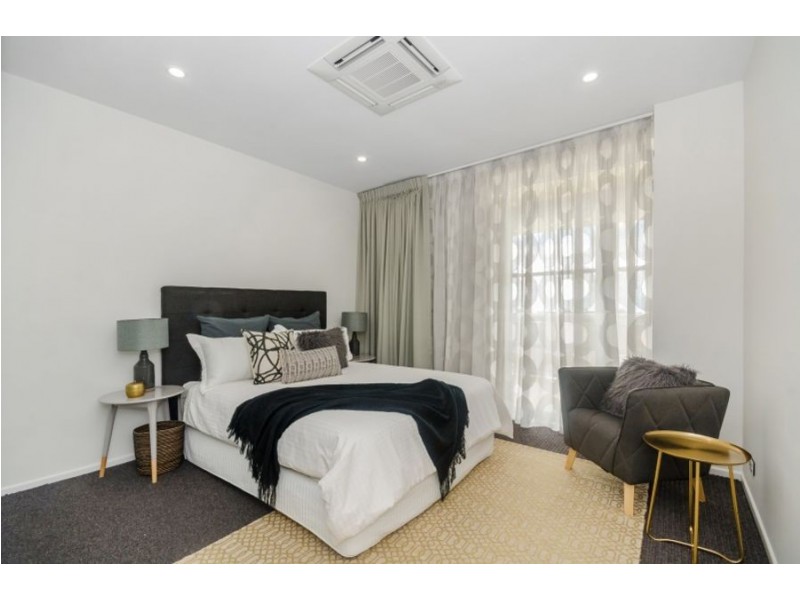 53 Gregory Street (Fulton Gardens), North Ward QLD 4810