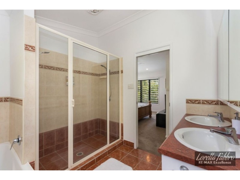 5 Lakefield Drive, Idalia QLD 4811