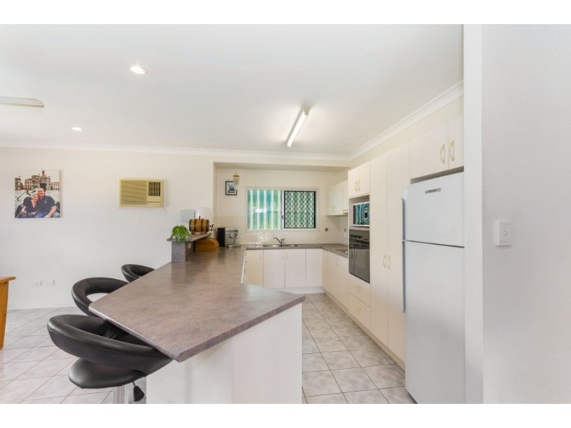 23 Mendi Drive, Bushland Beach QLD 4818