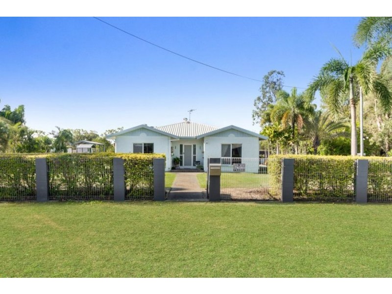 13 Maxwell Drive, Deeragun QLD 4818