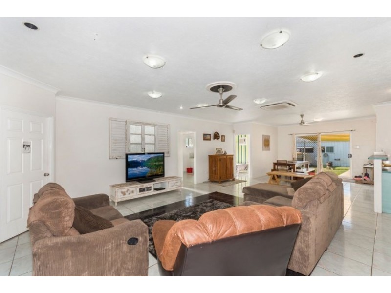 13 Maxwell Drive, Deeragun QLD 4818