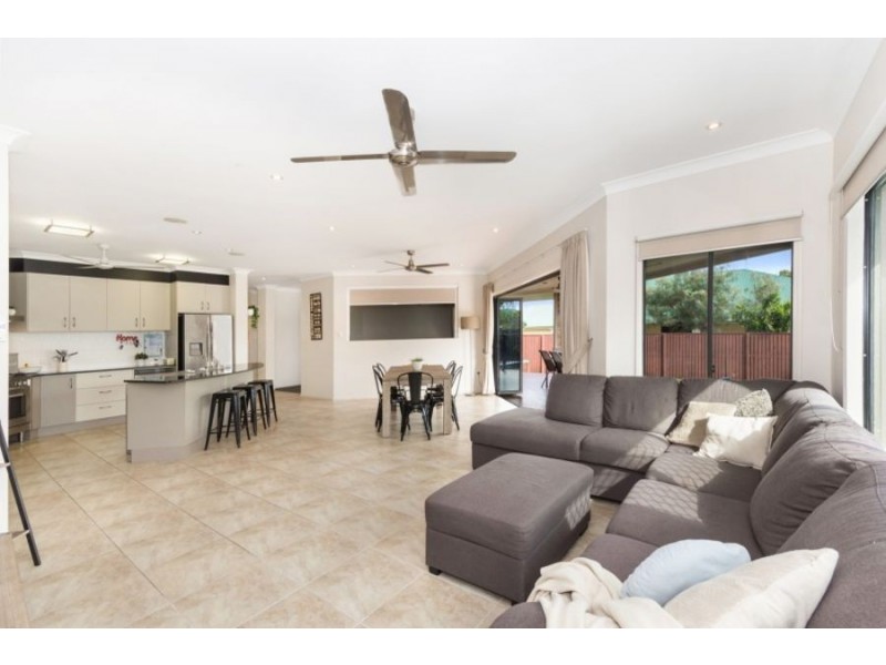 69 Anchorage Circuit, Bushland Beach QLD 4818