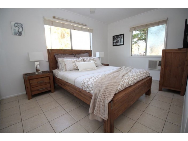 13 Saunders Beach Road, Saunders Beach QLD 4818
