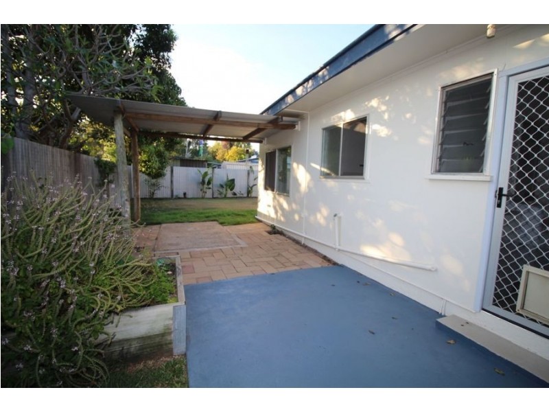 13 Saunders Beach Road, Saunders Beach QLD 4818