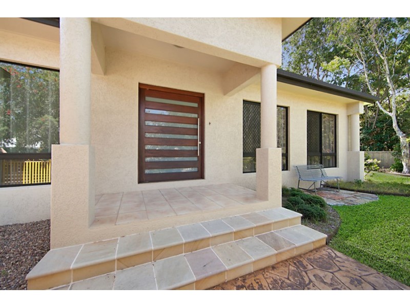 14 Mustey Close, Mount Louisa QLD 4814