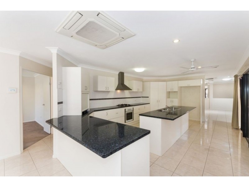 150 Daintree Drive, Bushland Beach QLD 4818