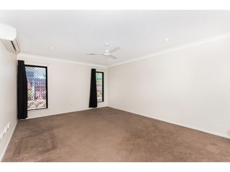 150 Daintree Drive, Bushland Beach QLD 4818