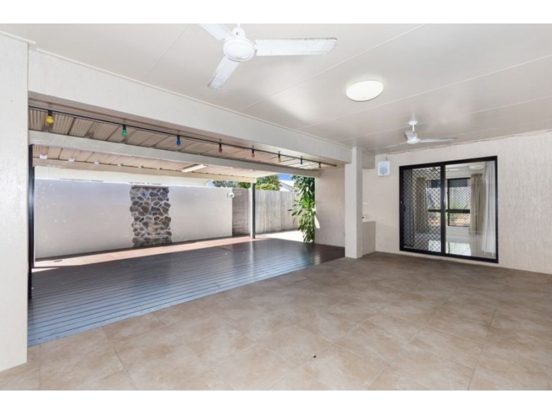 150 Daintree Drive, Bushland Beach QLD 4818