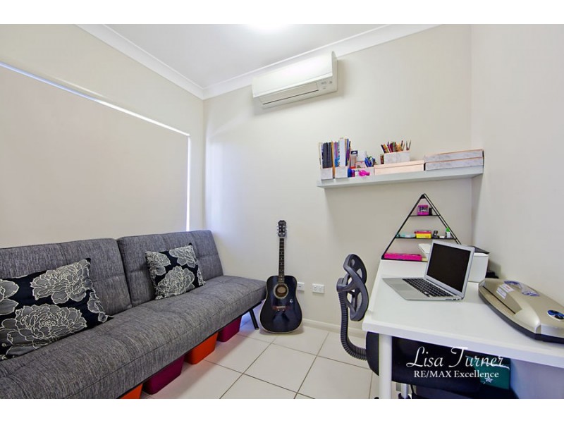 6 Madonis Way, Burdell QLD 4818