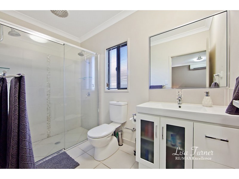 6 Madonis Way, Burdell QLD 4818