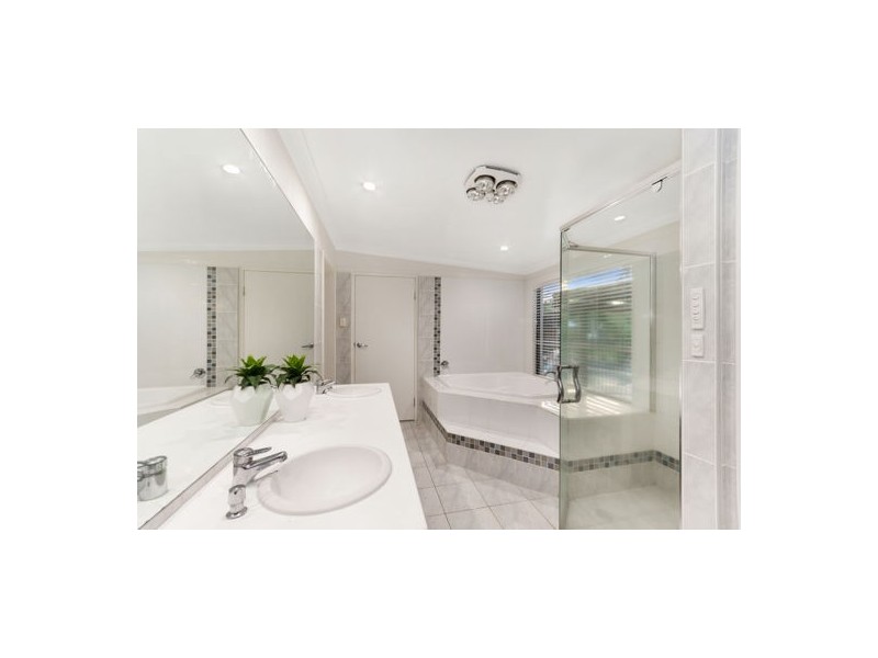 385 Forestry Road, Bluewater Park QLD 4818