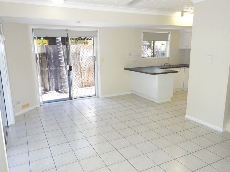 6/102 Cook Street, North Ward QLD 4810