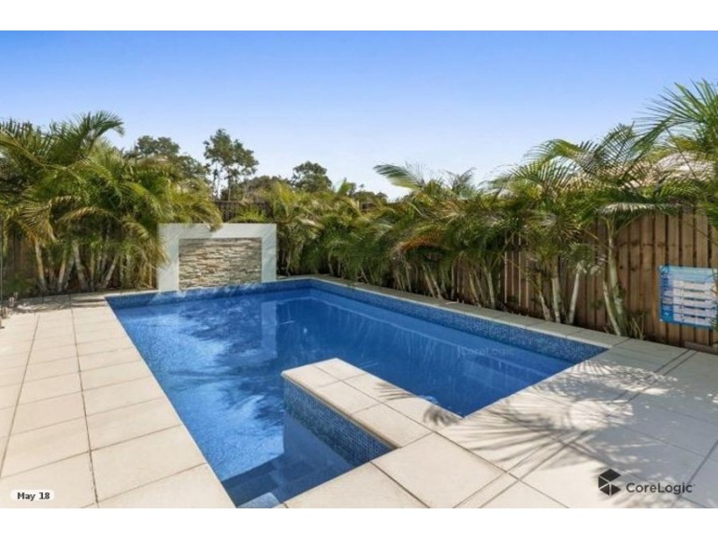 17 Holbourne Street, Bushland Beach QLD 4818